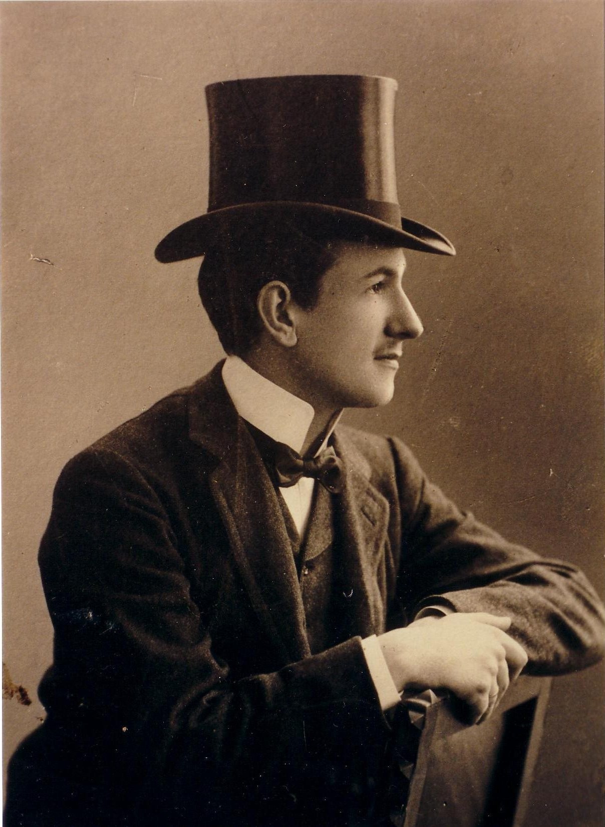 Adrien VAN DE PUTTE