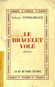 Le bracelet volé